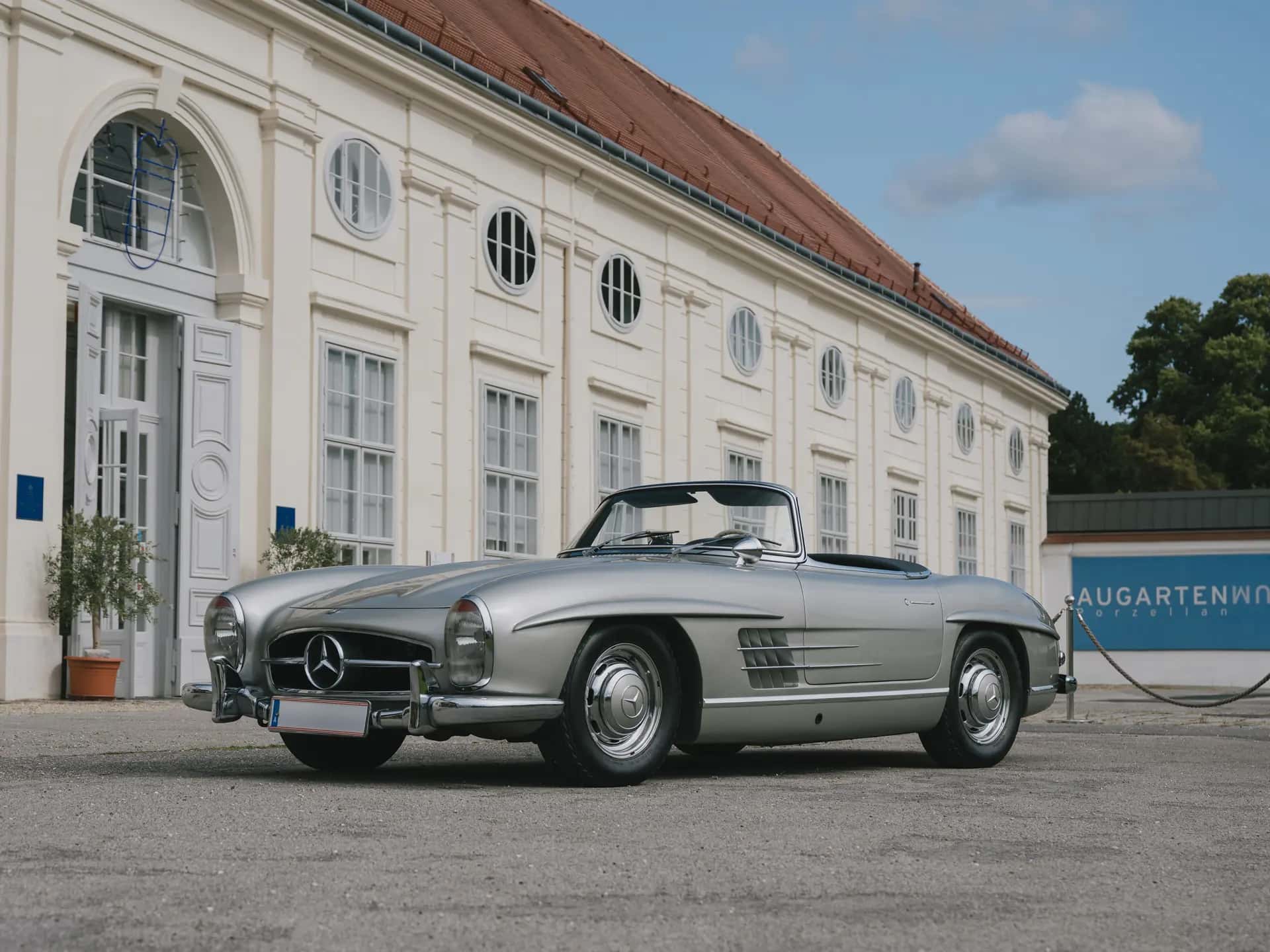 1958 Mercedes-Benz 300 SL Roadster sold for €0
