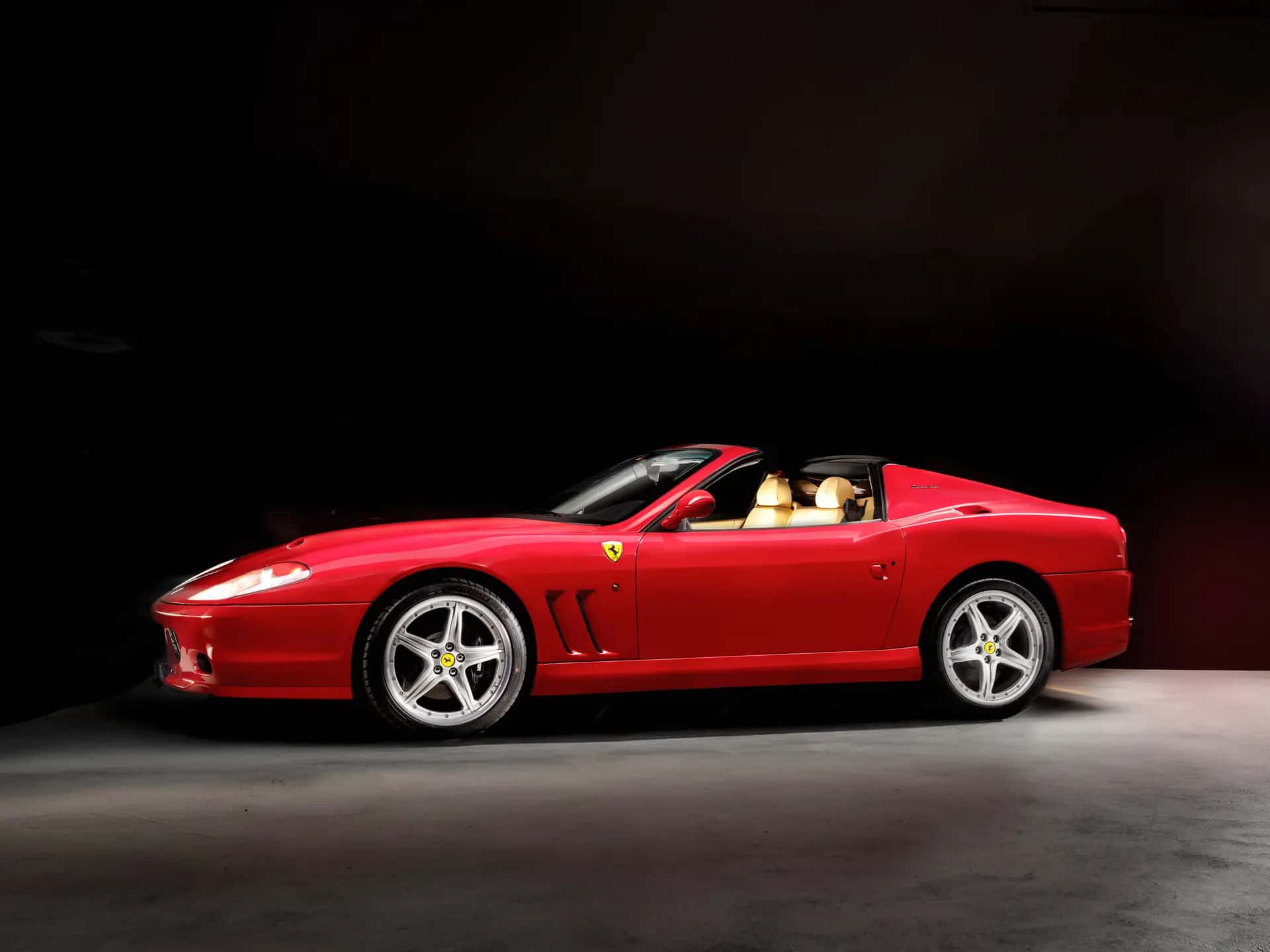 2005 Ferrari Superamerica sold for $286,250