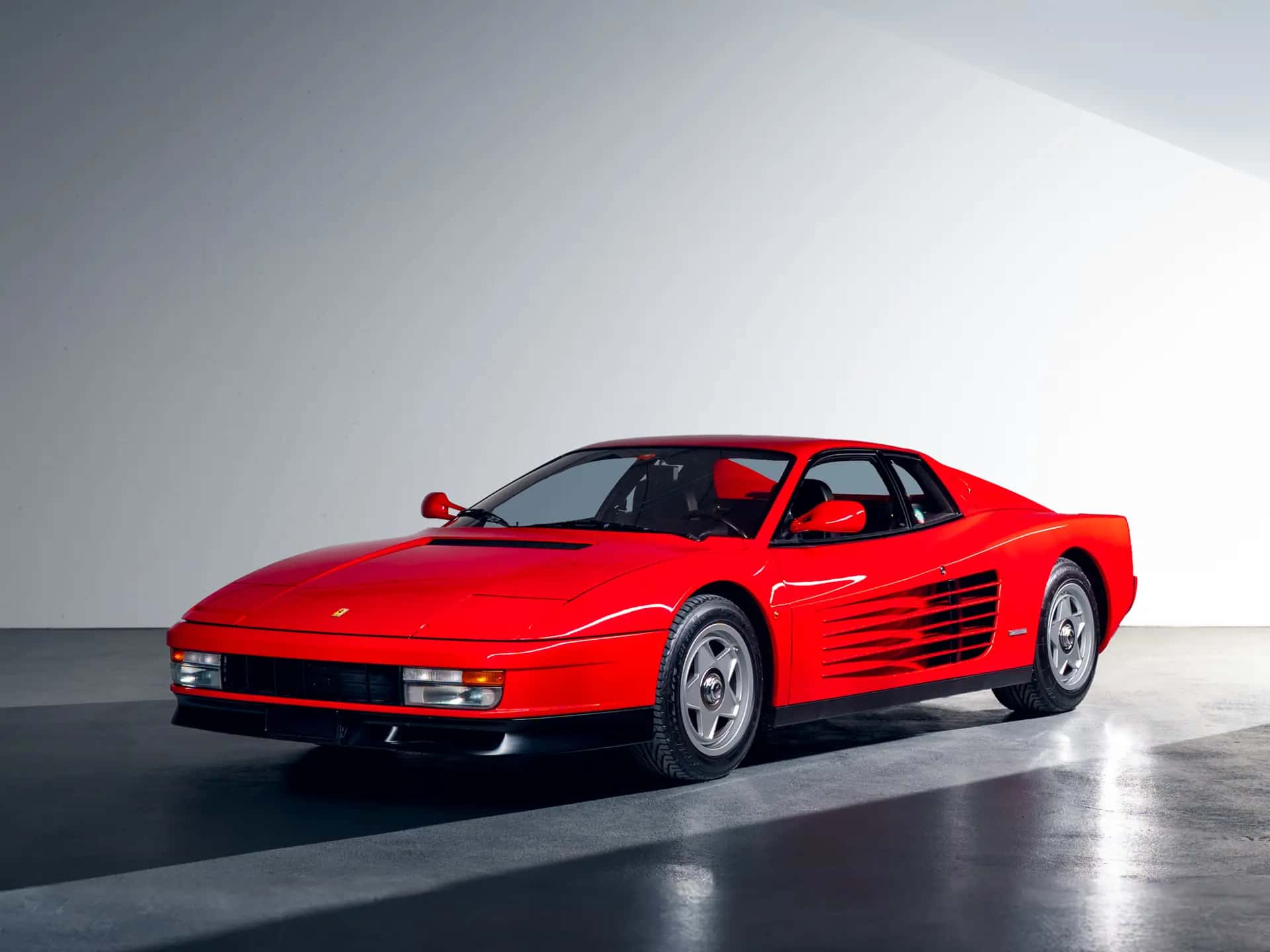 1987 Ferrari Testarossa 'Monodado' sold for $149,500