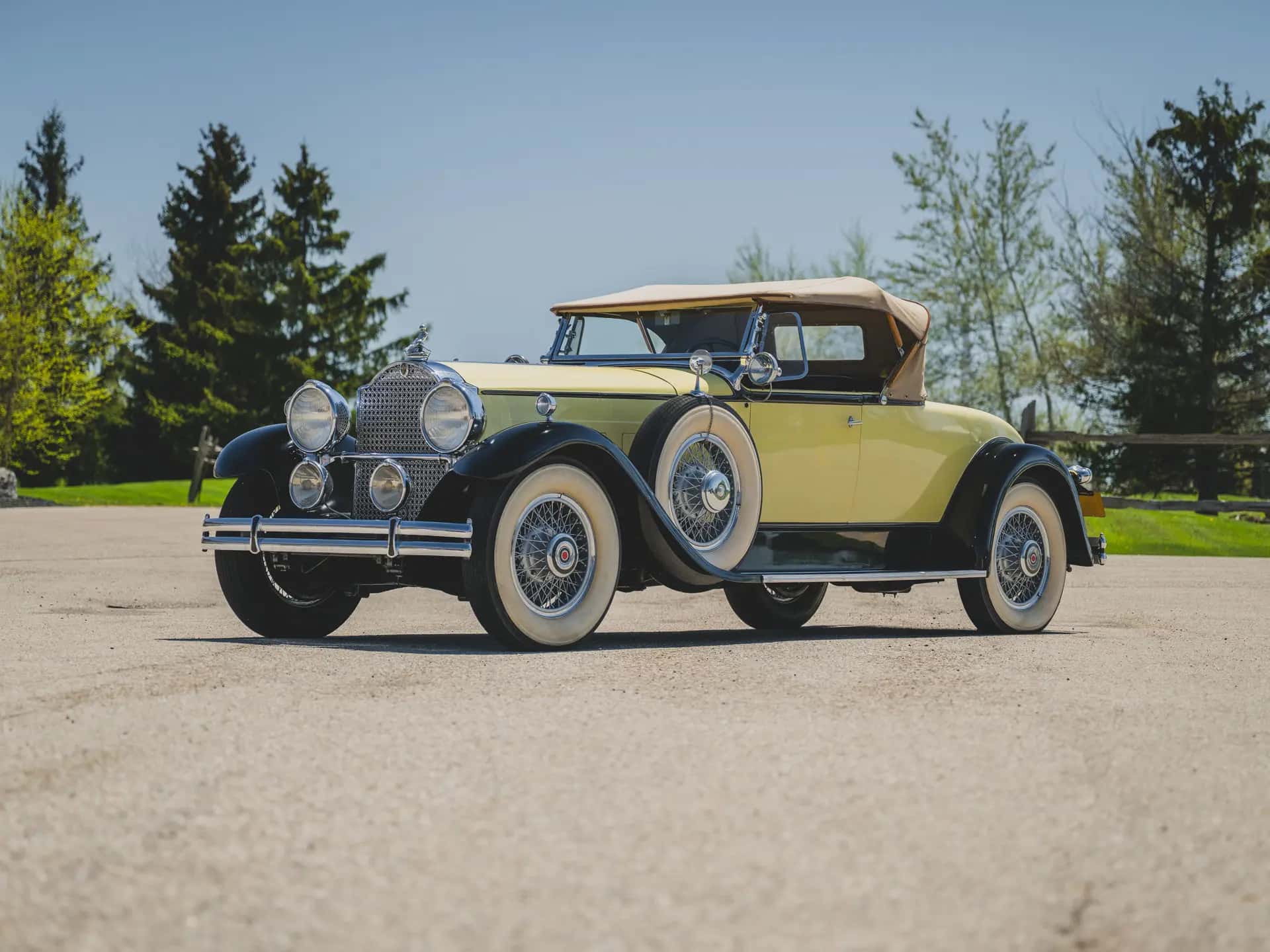 1930 Packard 740 Custom Eight Roadster sold for $93,500