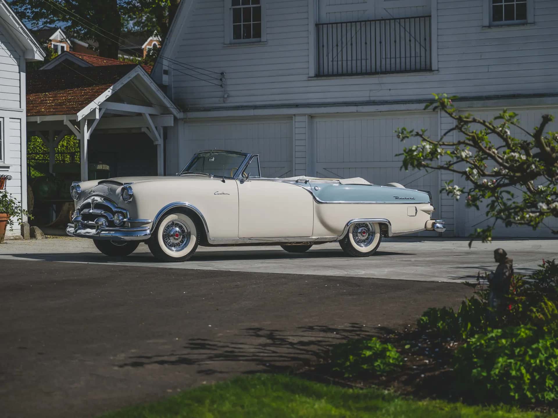 1954 Packard Caribbean sold for $60,500