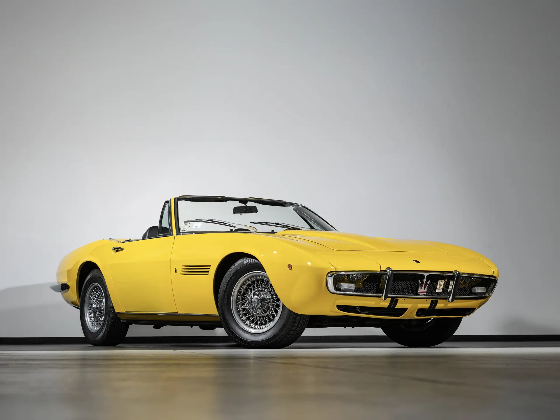 1970 Maserati Ghibli 4.7 Spyder sold for $472,500
