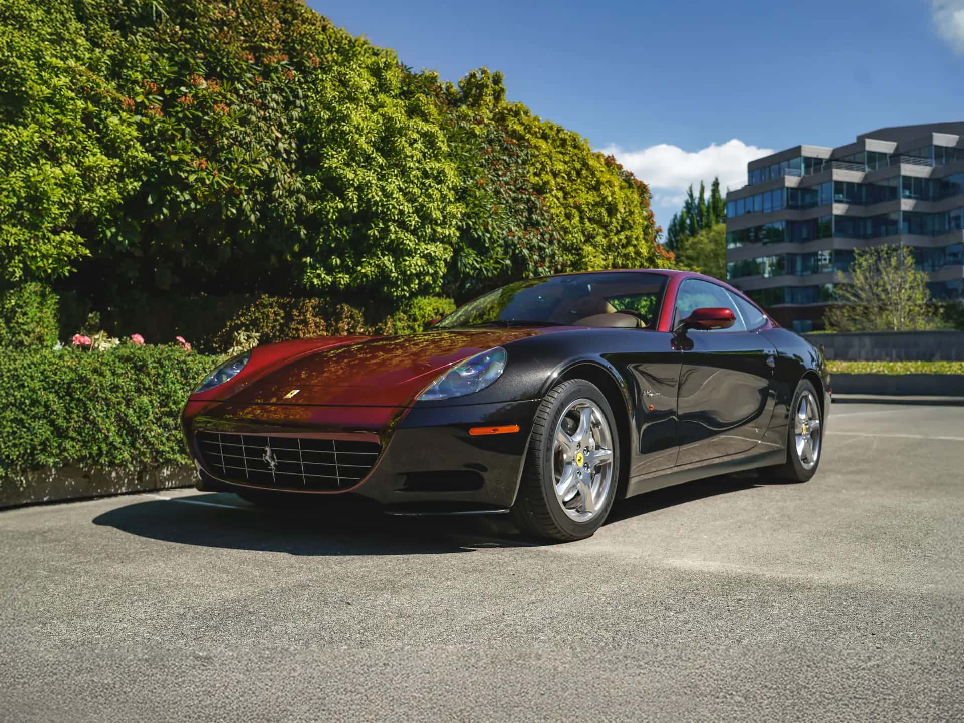 2006 Ferrari 612 Scaglietti 'Bicolore Detroit' sold for $156,800