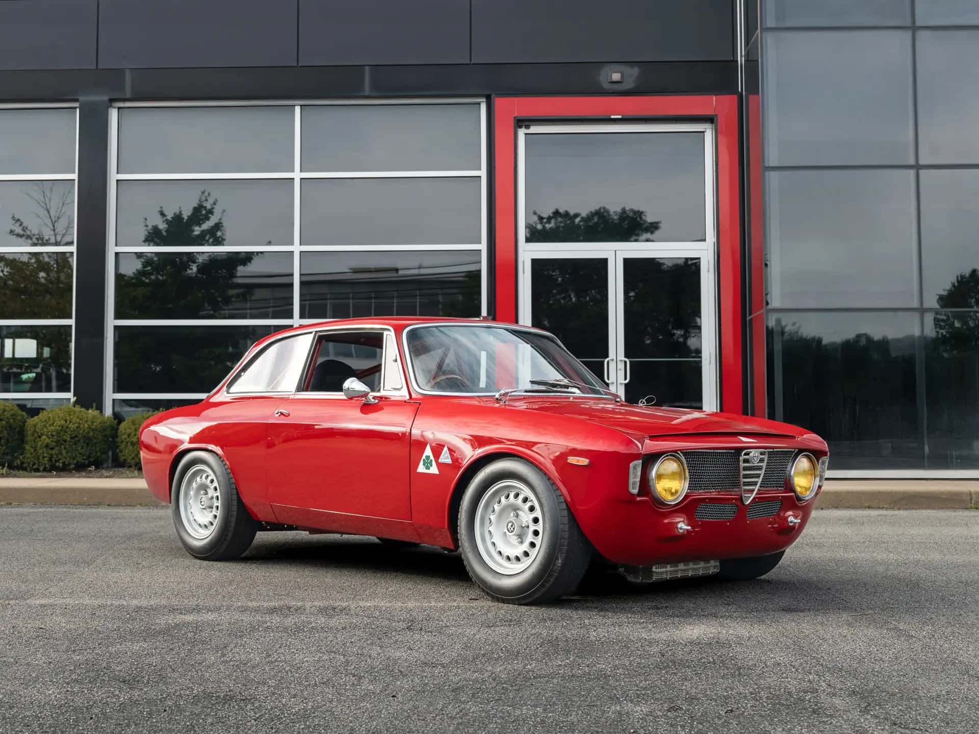1965 Alfa Romeo Giulia Sprint GTA sold for $0