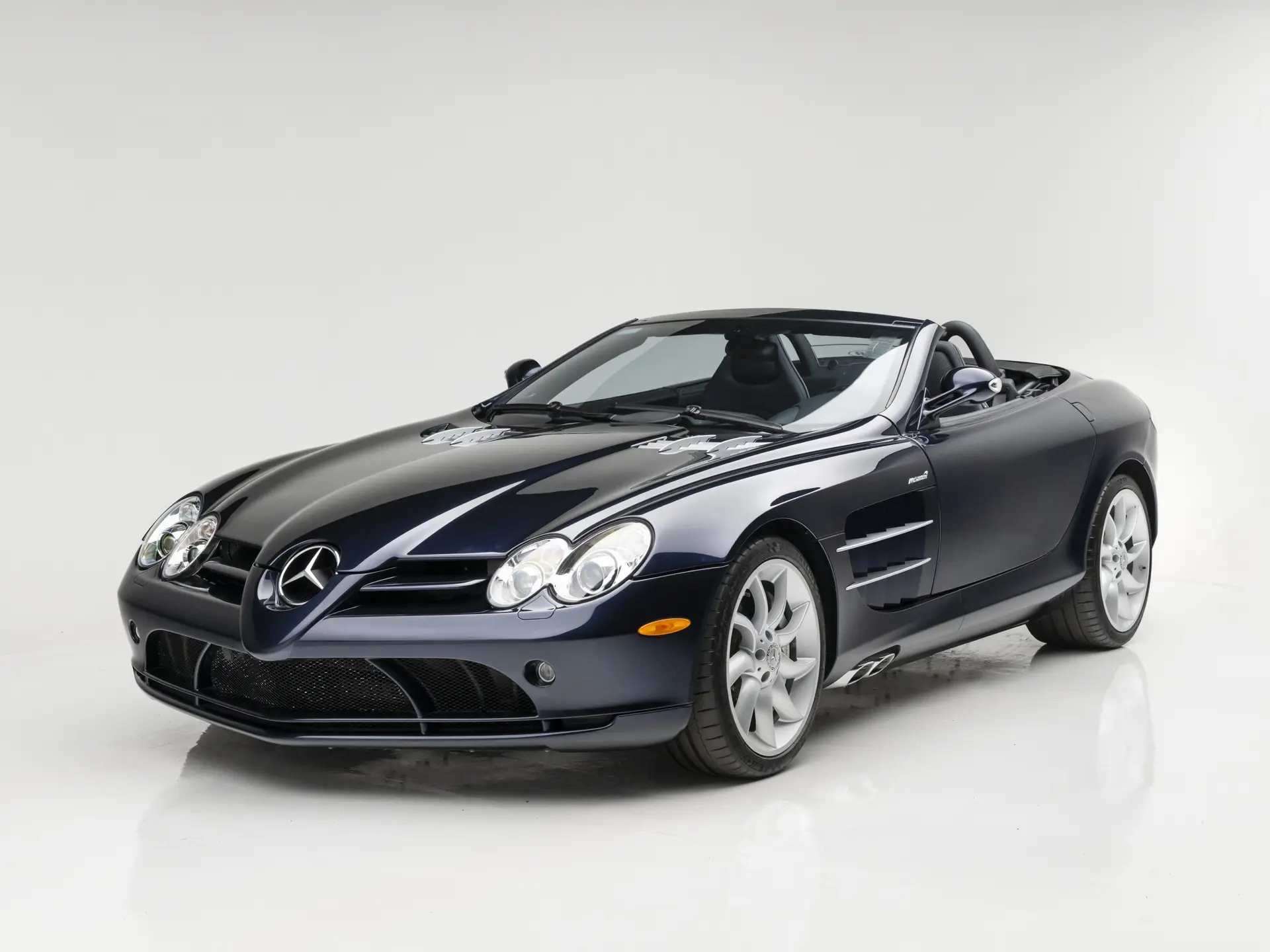 2008 Mercedes-Benz SLR McLaren Roadster sold for $500,000