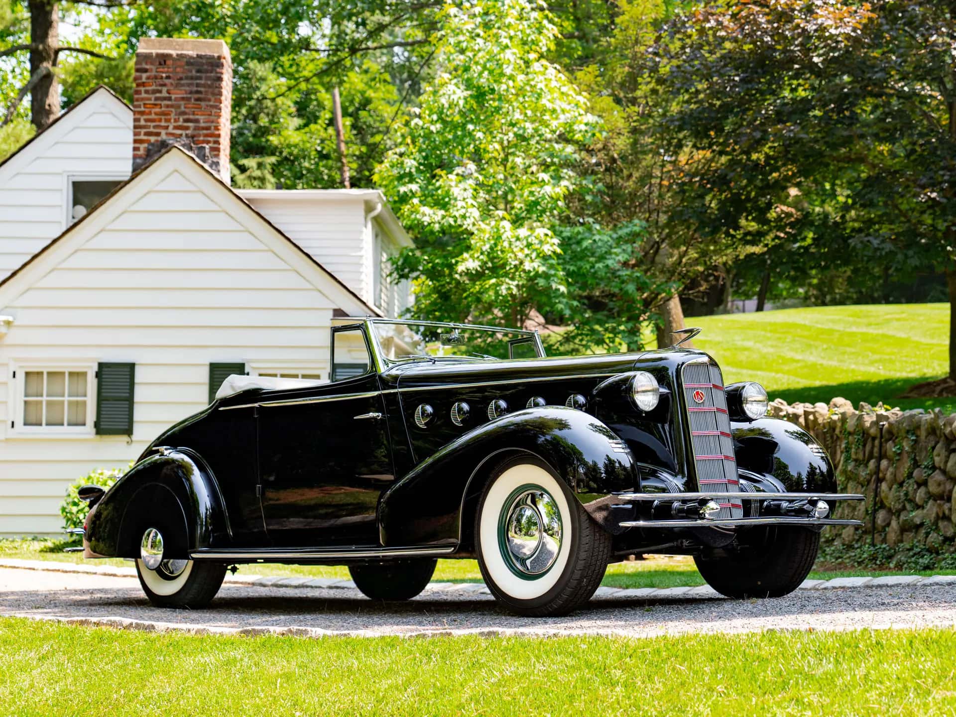 1934 LaSalle Series 50 Convertible Coupe sold for $318,500