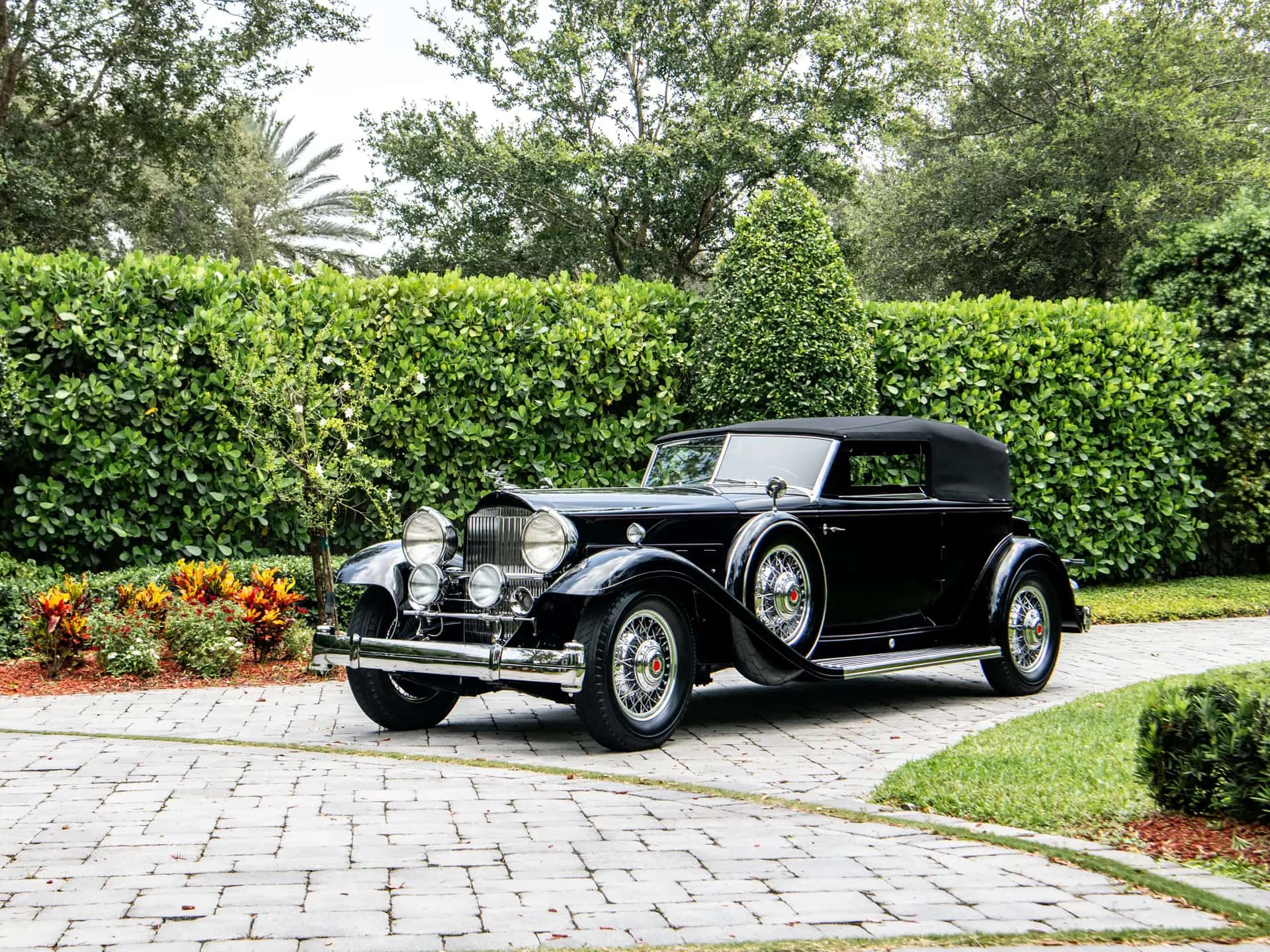 1932 Packard 904 Individual Custom Eight Convertible Victoria sold for $1,215,000