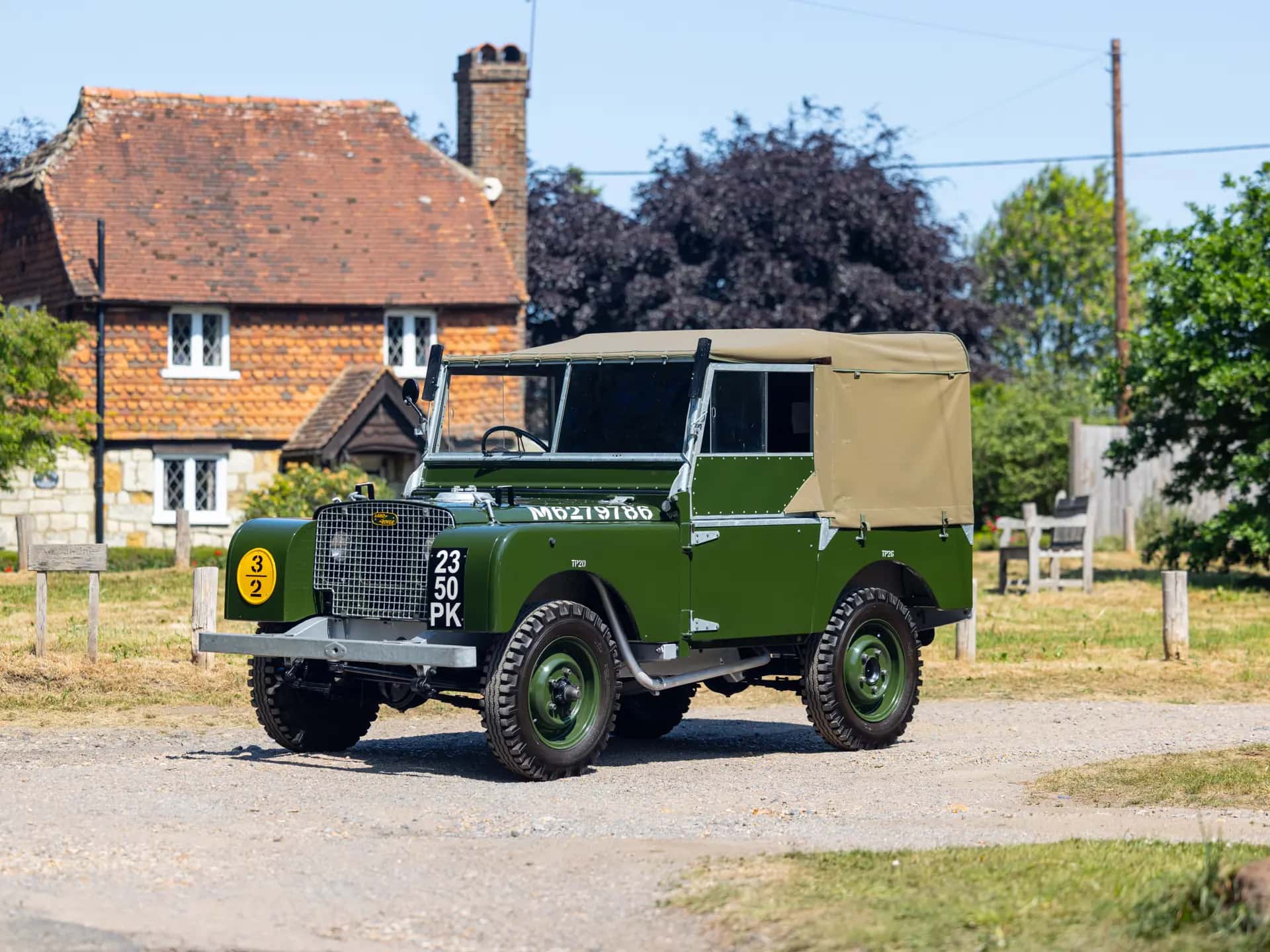 1948 Land Rover Series I sold for £57,500