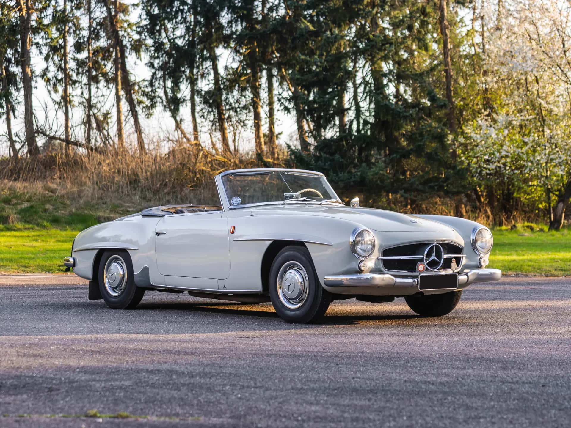 1959 Mercedes-Benz 190 SL sold for €66,000