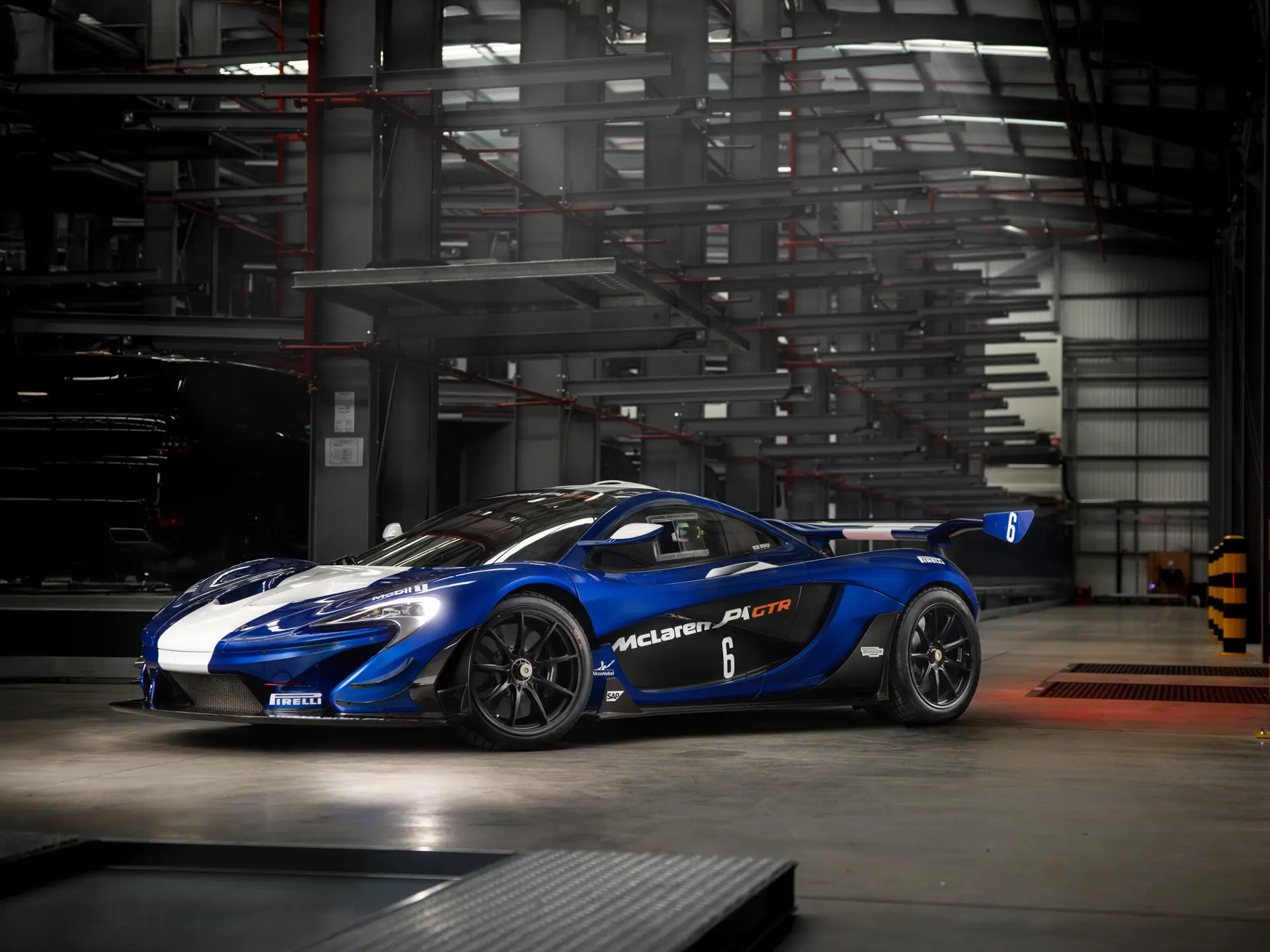 2015 McLaren P1 GTR sold for $1,435,000