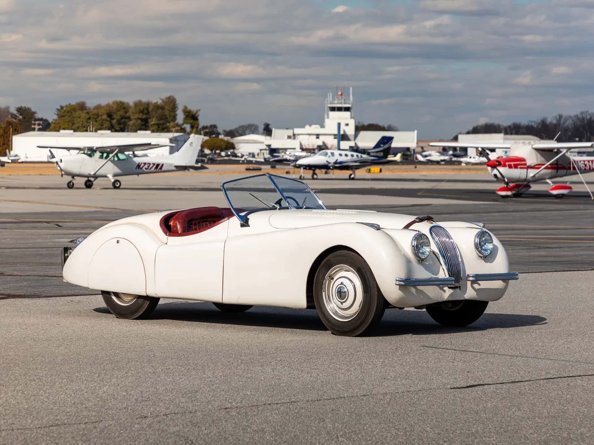 1950 Jaguar XK 120 Alloy Roadster sold for $89,600