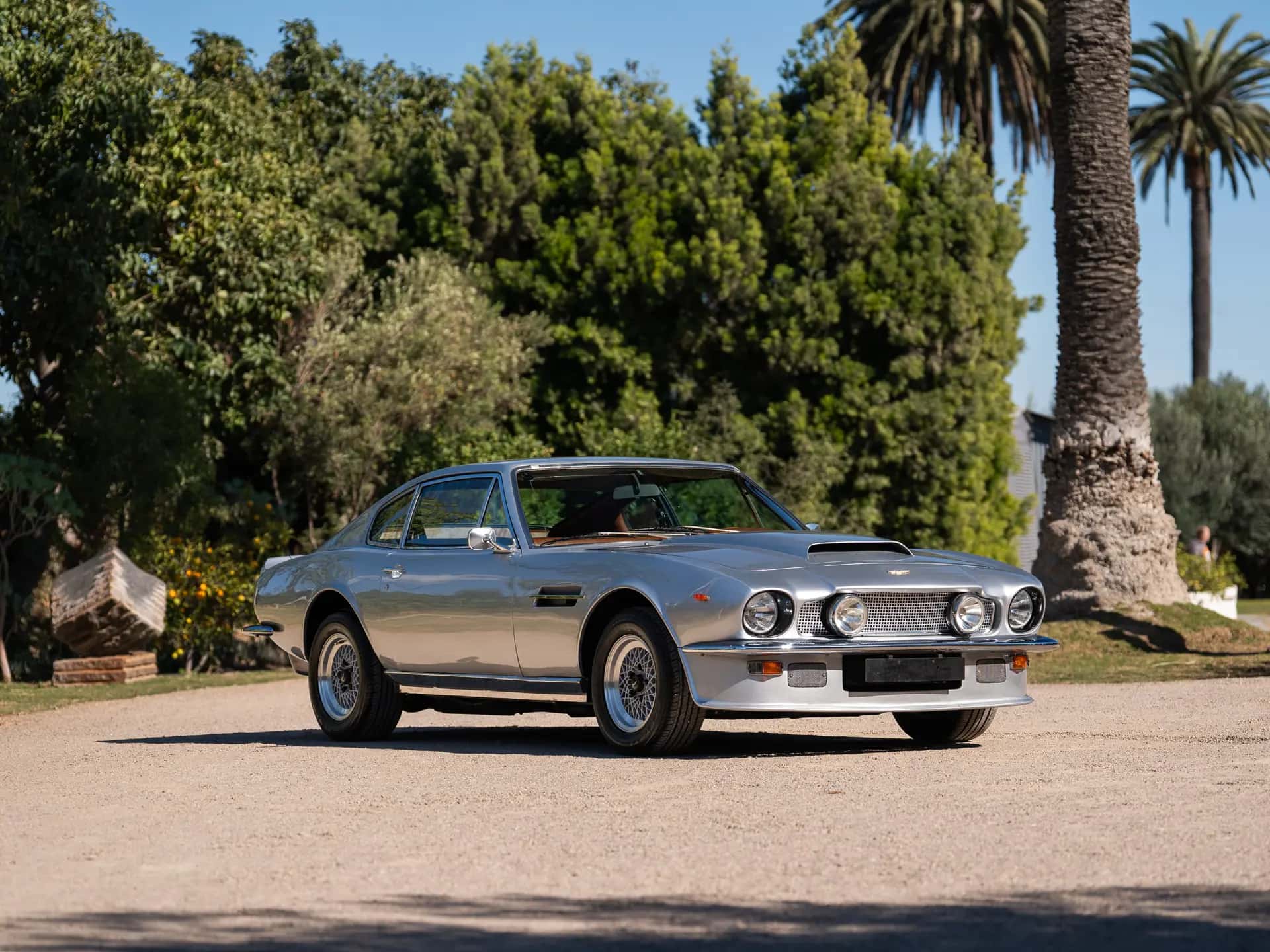 1977 Aston Martin V8 Vantage 'Bolt-On Fliptail' sold for $140,000