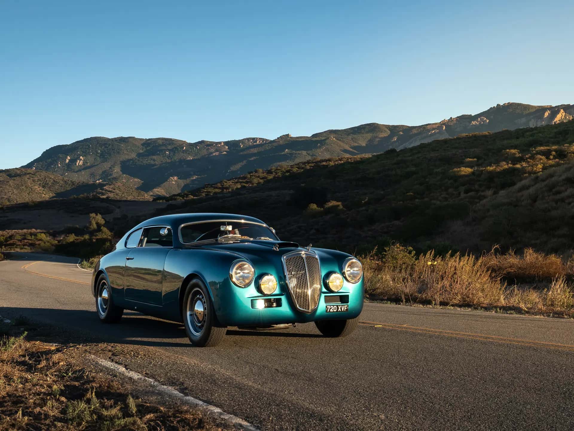 1955 Lancia Aurelia B20 GT Fuorilegge sold for $533,000