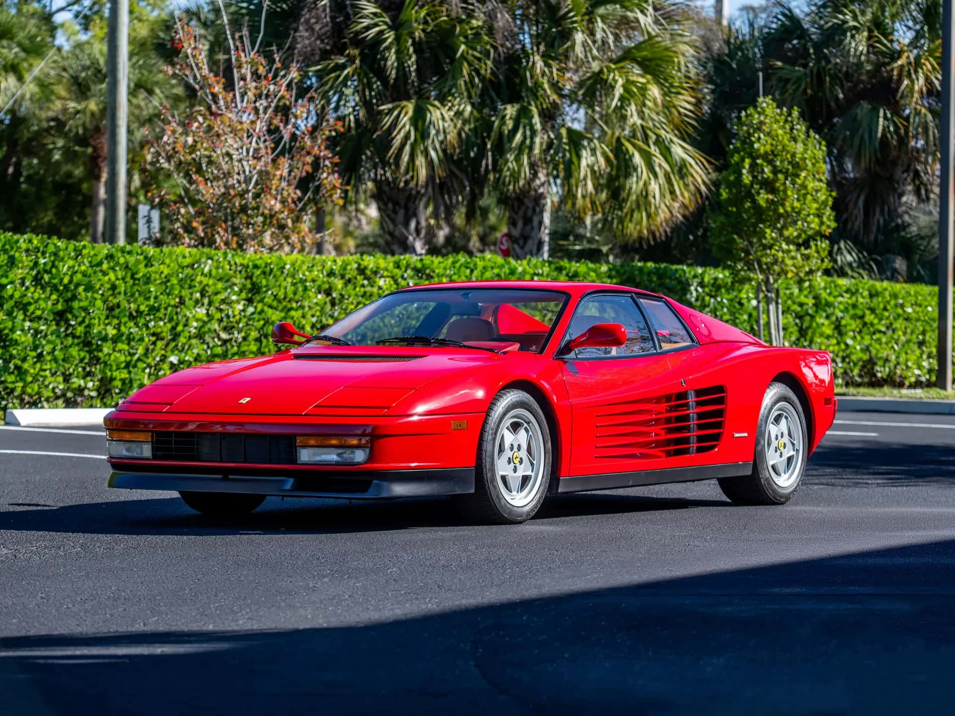 1990 Ferrari Testarossa sold for $395,500