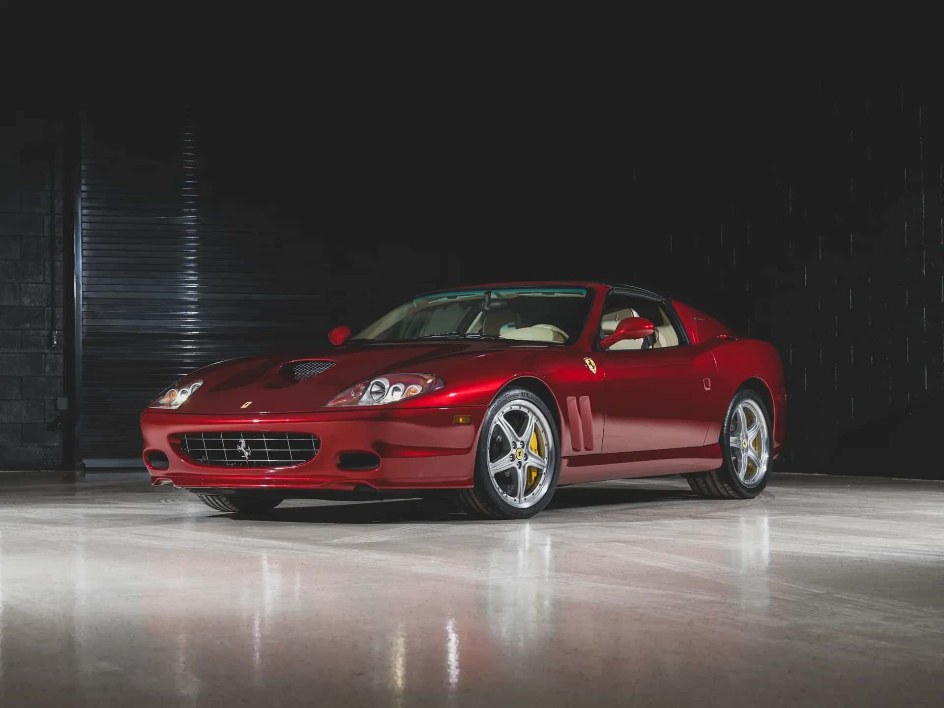 2005 Ferrari Superamerica sold for $467,000
