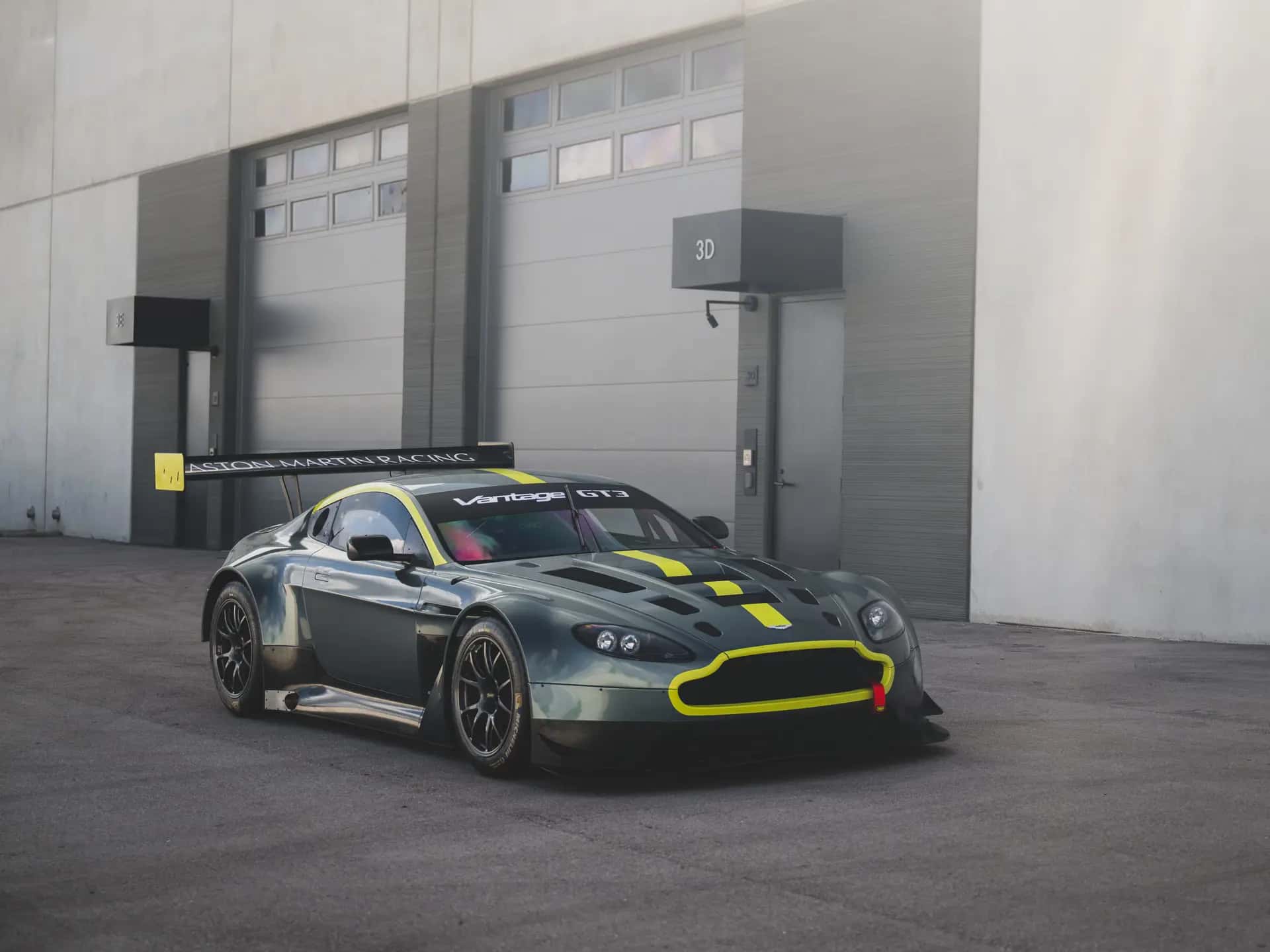 2016 Aston Martin V12 Vantage GT3 sold for $291,000