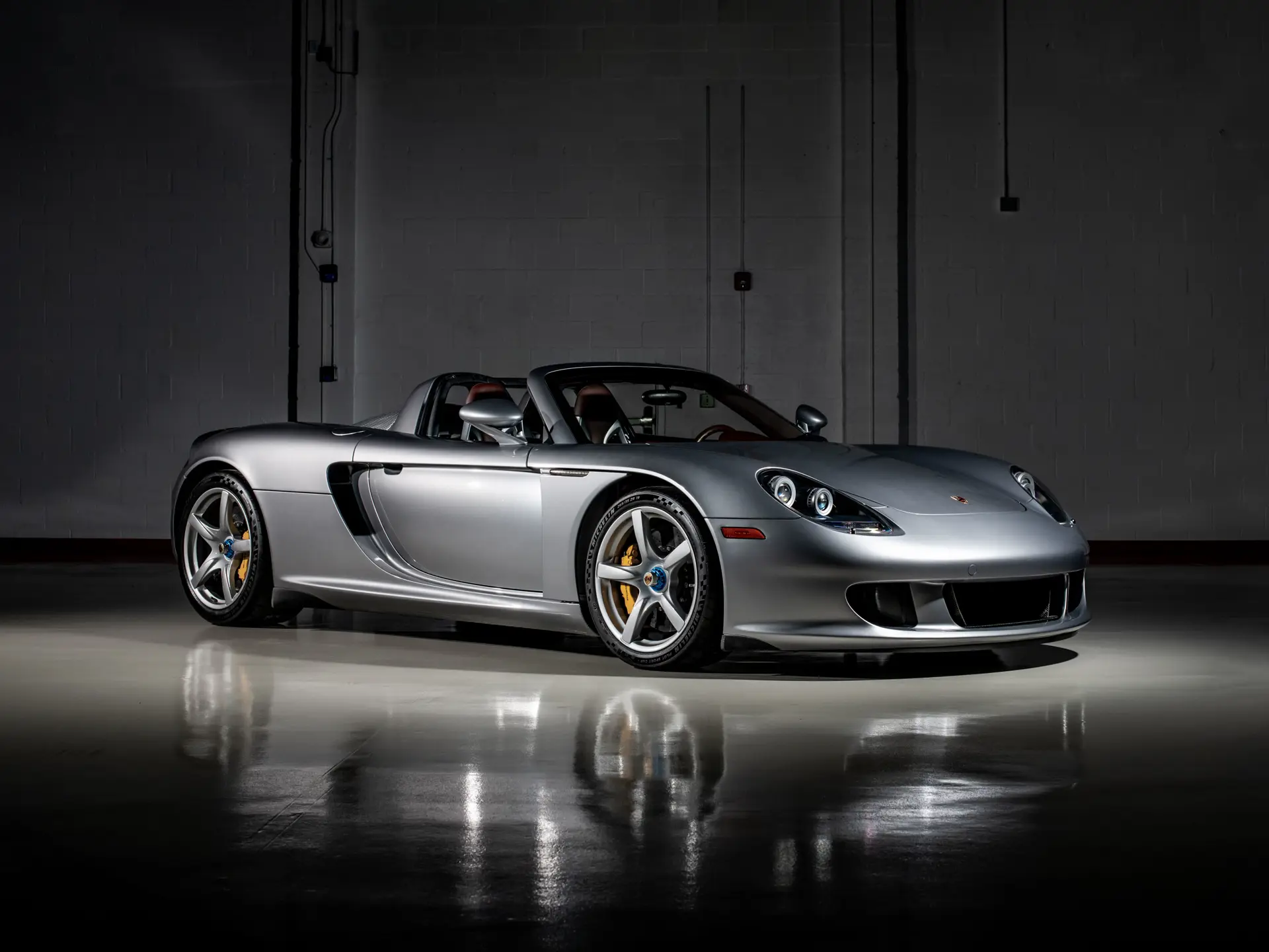 2005 Porsche Carrera GT sold for $3,305,000