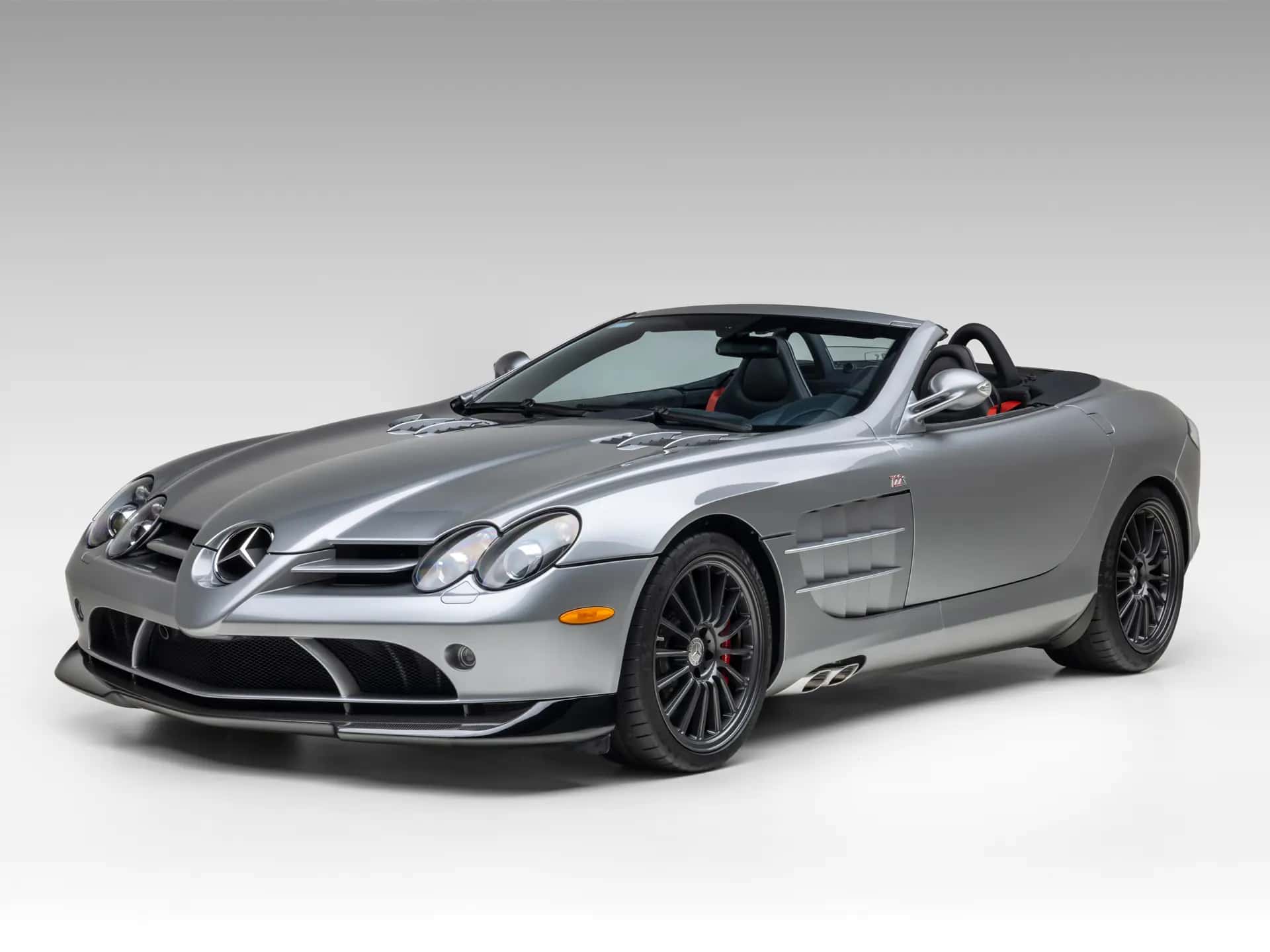 2009 Mercedes-Benz SLR McLaren 722 S Roadster sold for $830,000