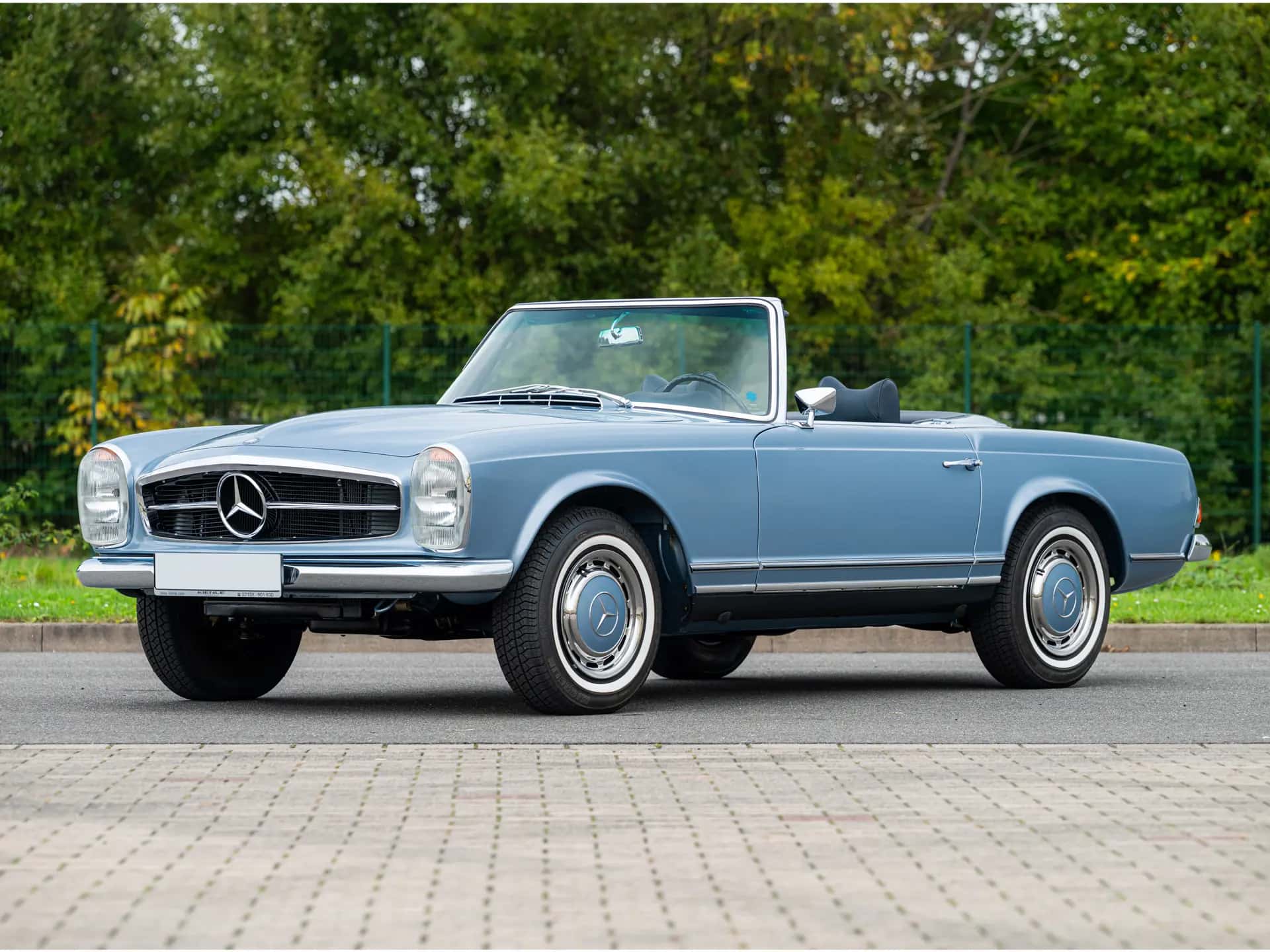 1969 Mercedes-Benz 280 SL 'Pagoda' sold for €201,250