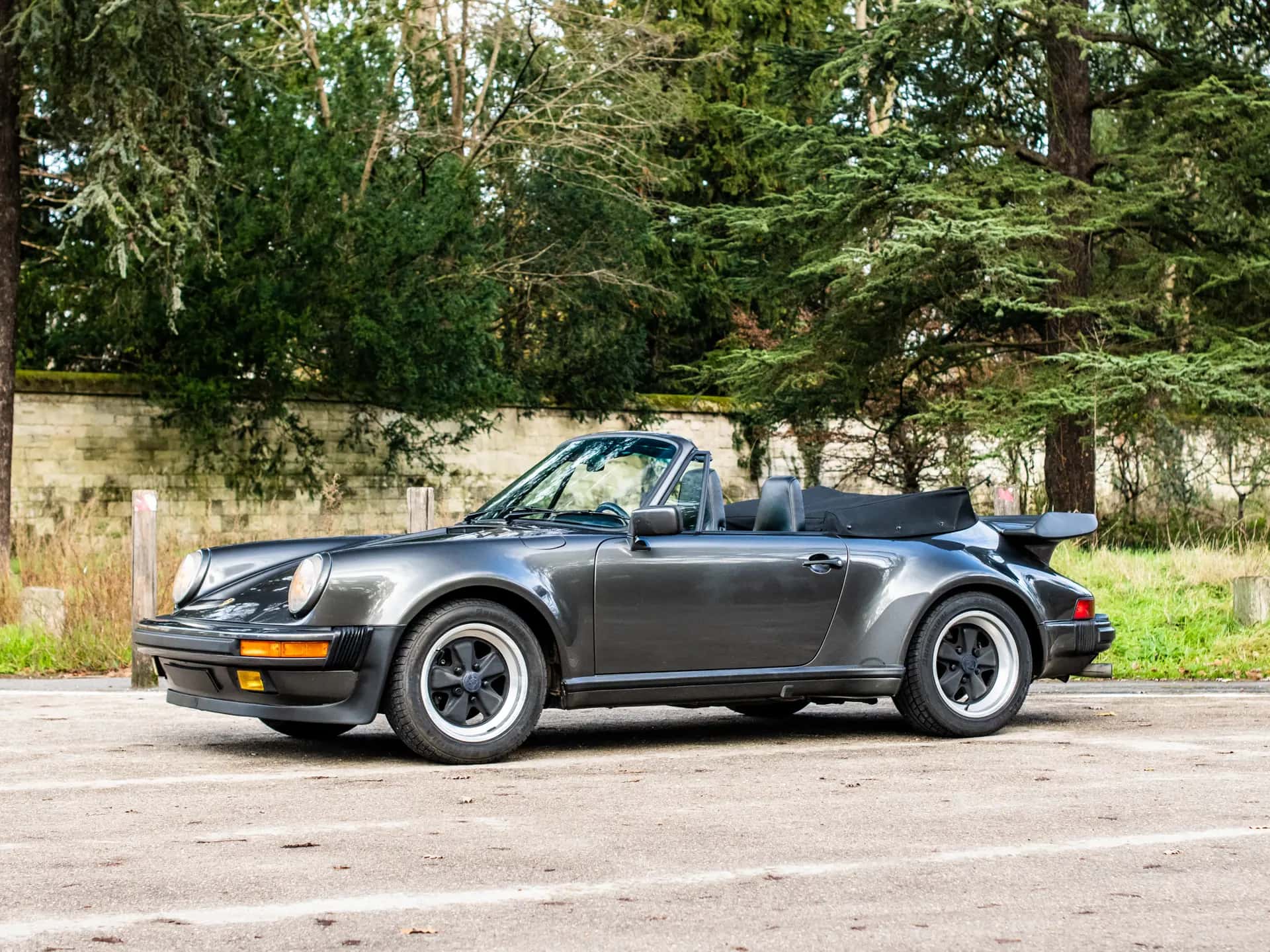1989 Porsche 911 Turbo Cabriolet sold for €204,125