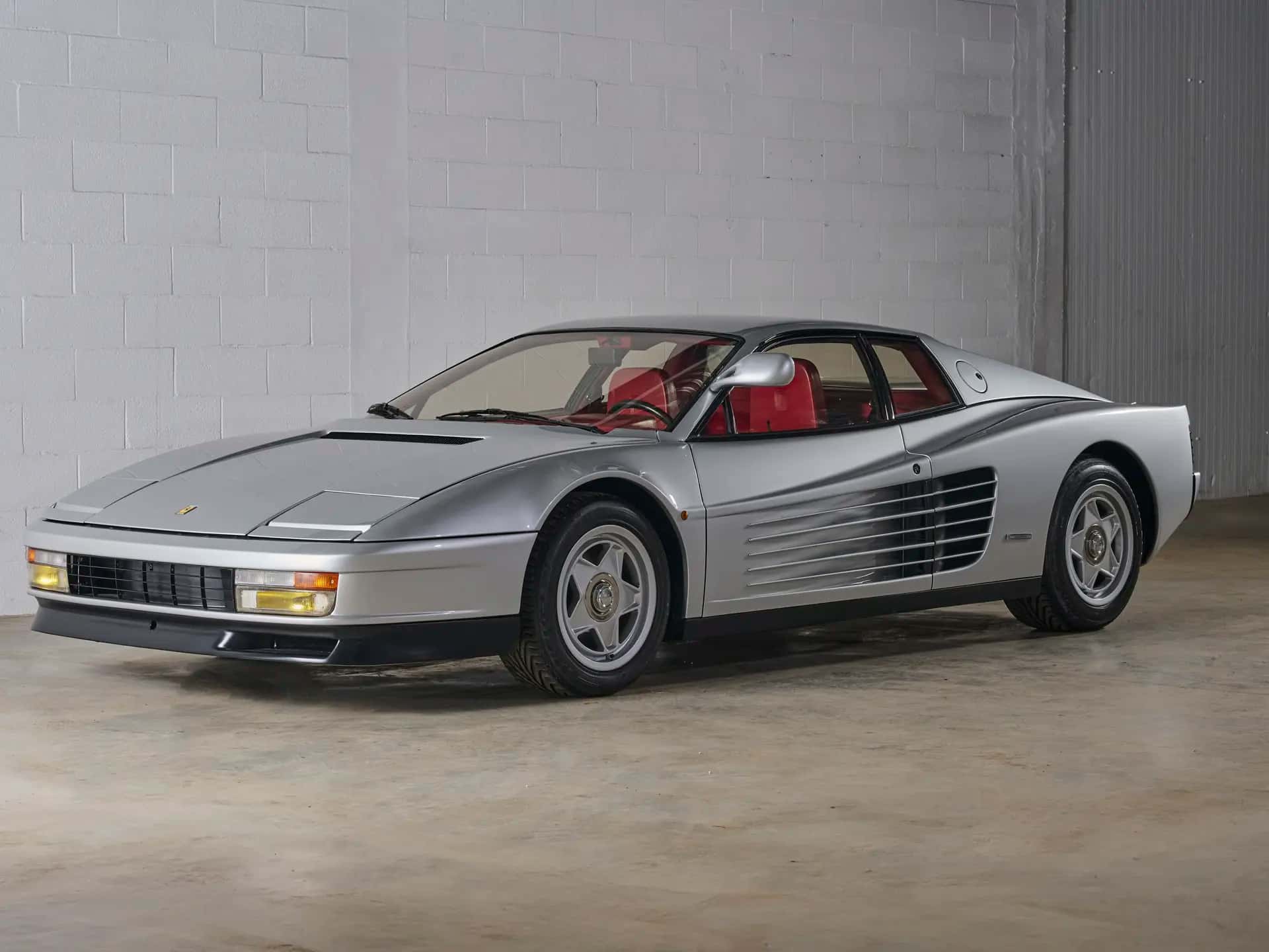 1986 Ferrari Testarossa 'Monospecchio' sold for €0