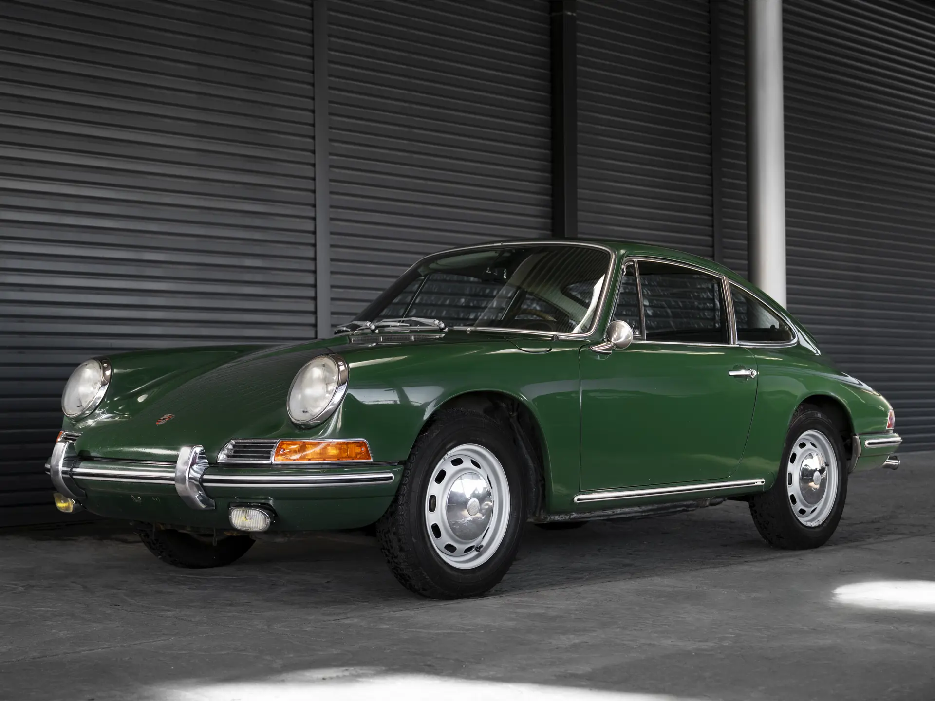 1966 Porsche 911 Coupe sold for $112,000