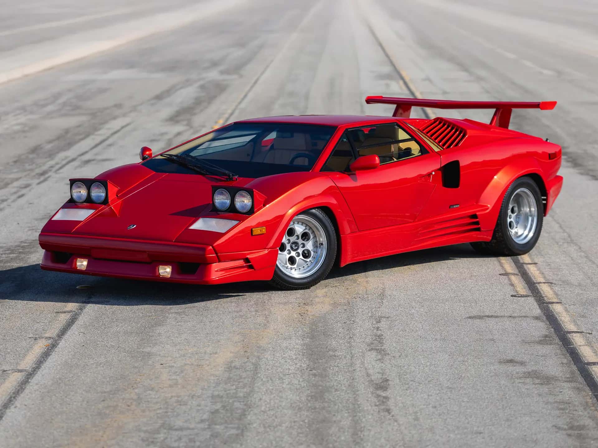 1989 Lamborghini Countach 25th Anniversary Edition sold for $417,500
