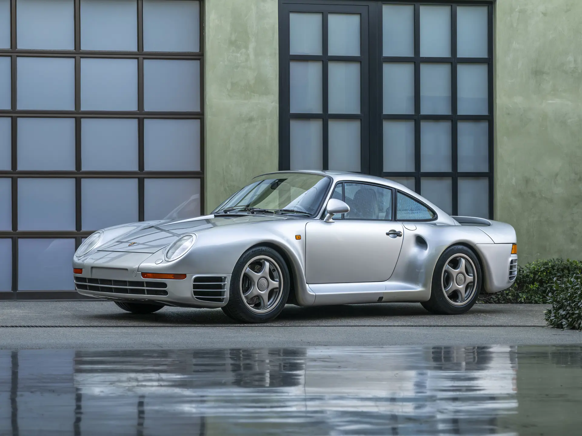 1988 Porsche 959 Komfort sold for $2,535,000