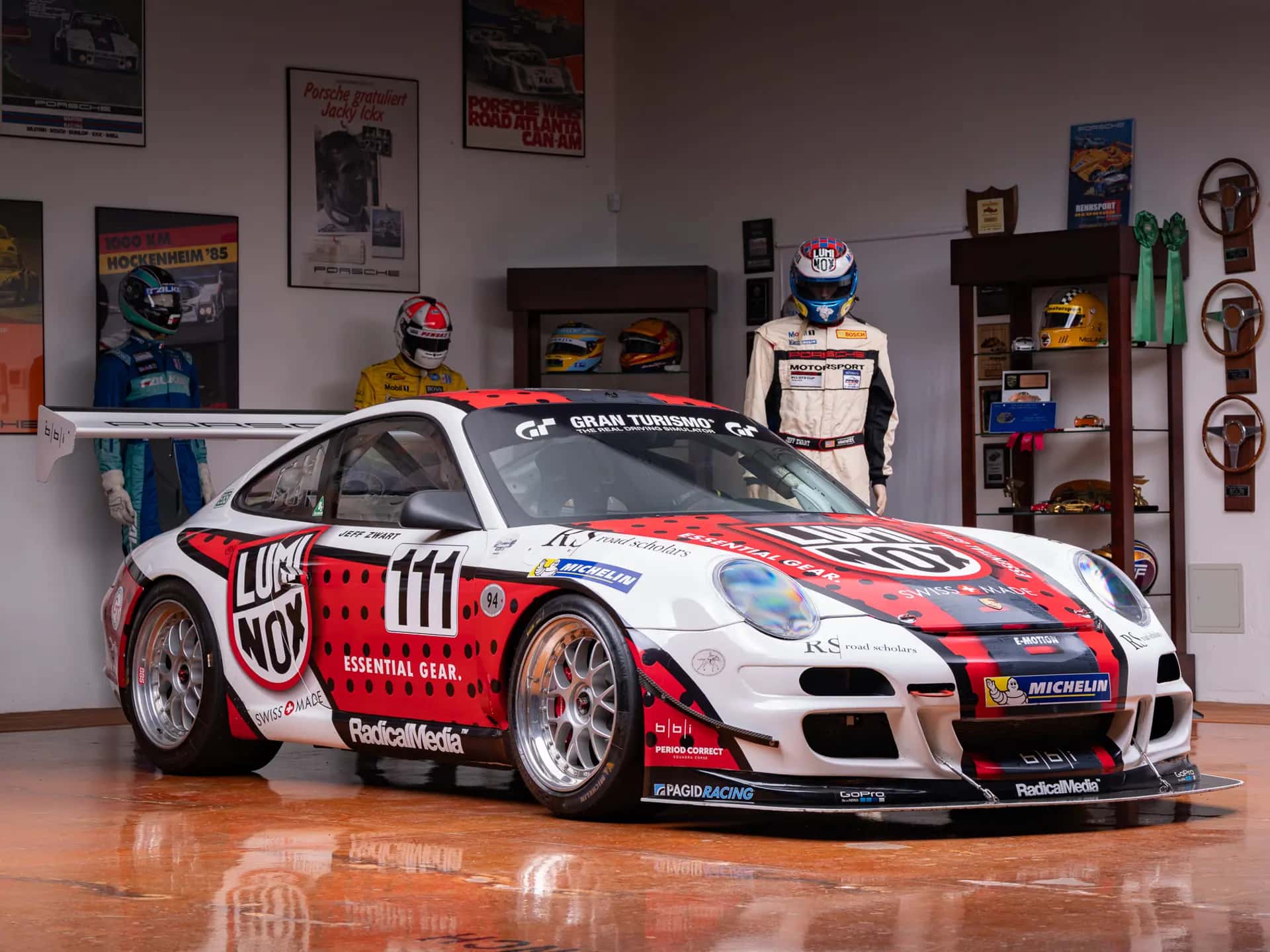 2007 Porsche 911 GT3 Cup sold for $201,600