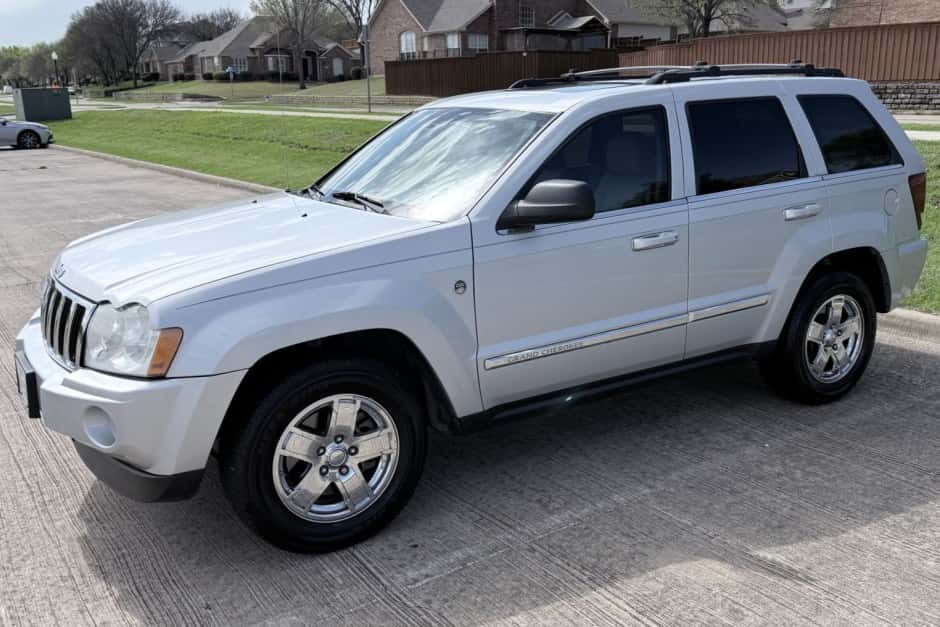 2006 Jeep WK Grand Cherokee sold for $6,850