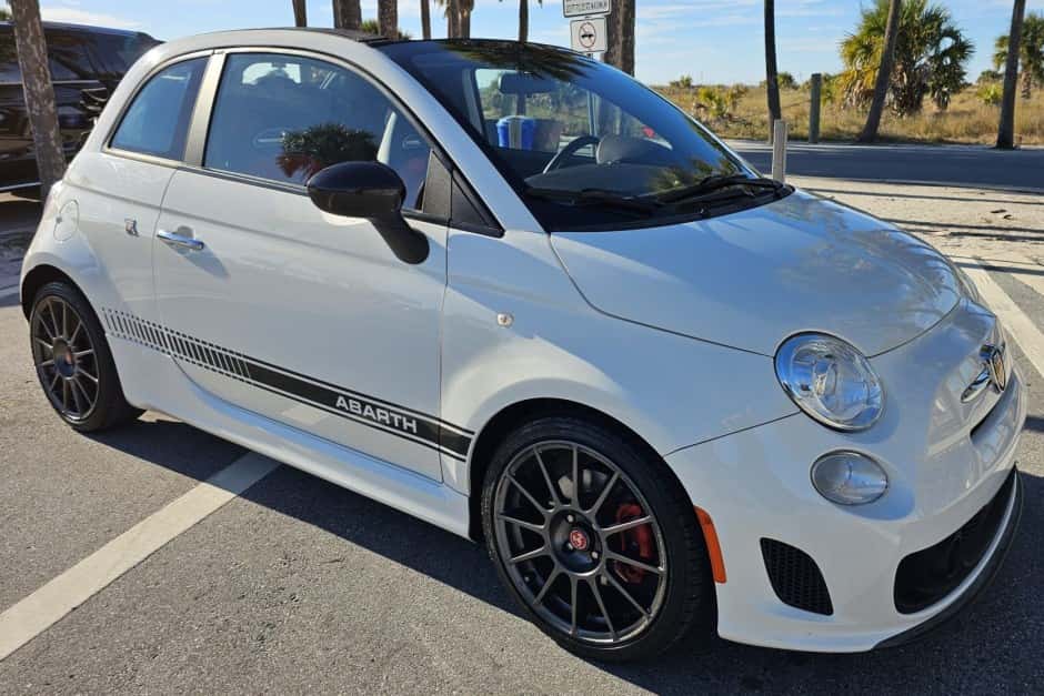 2013 Fiat 500 (2012-2019) sold for $19,000