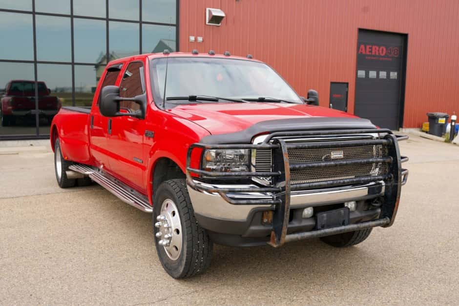 2001 Ford Super Duty 1999-2007 sold for $17,500