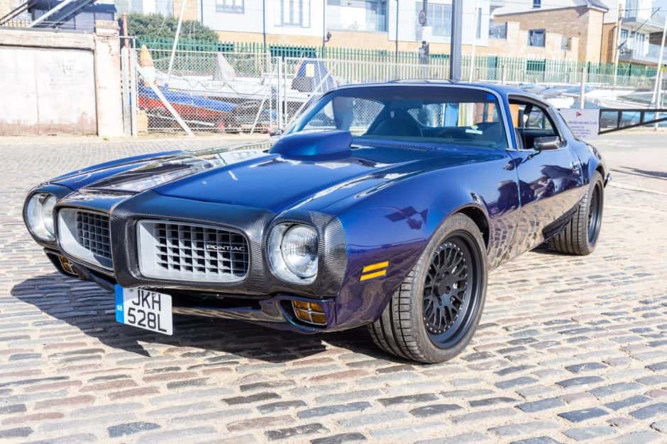 1973 Pontiac Firebird (2nd Generation – 1970-1981) sold for £22,300