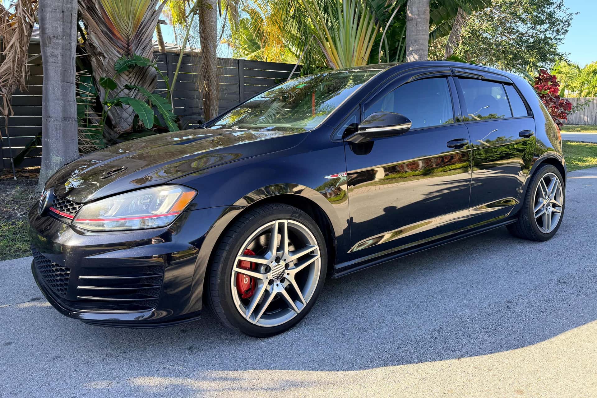 2017 Volkswagen Mk7 GTI sold for $8,000