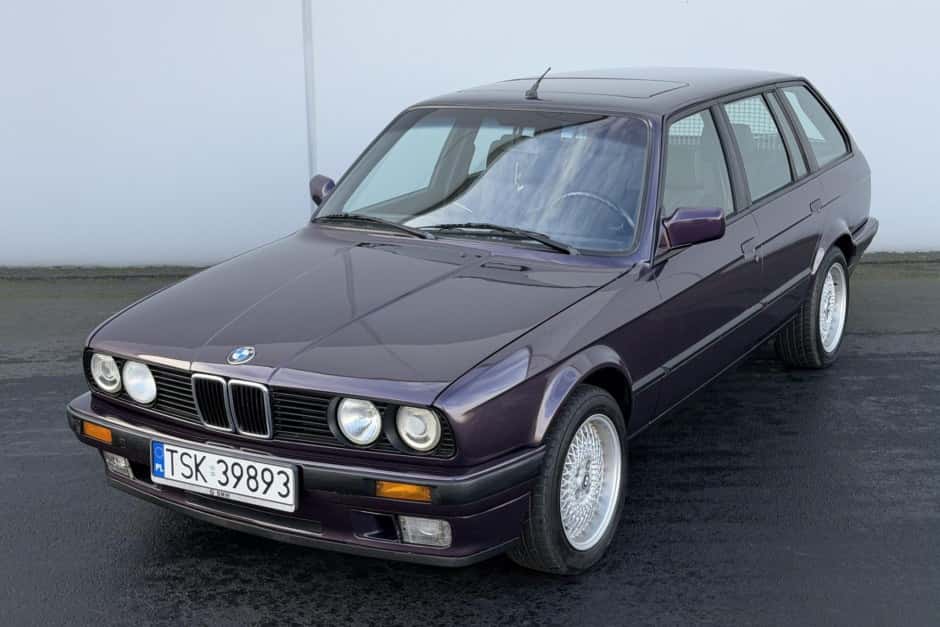 1993 BMW E30 3-Series Touring sold for $21,500
