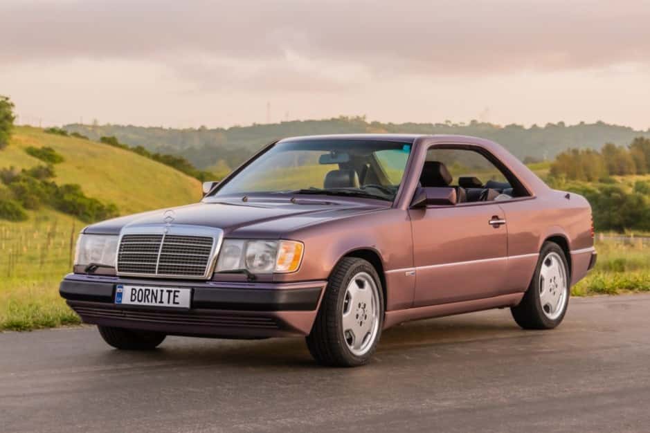 1993 Mercedes-Benz W124 E-Class sold for $27,500