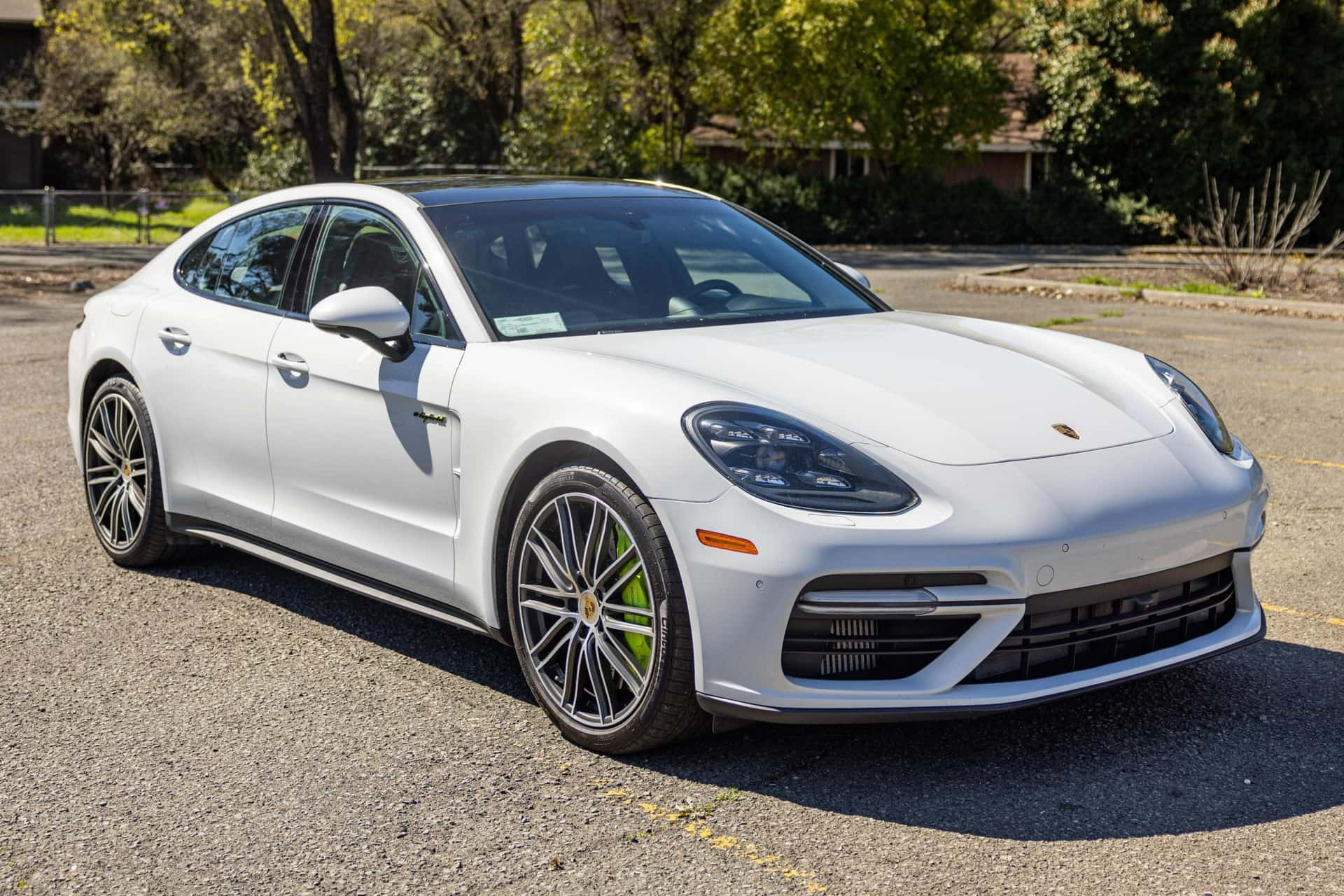 2020 Porsche Panamera sold for $59,500