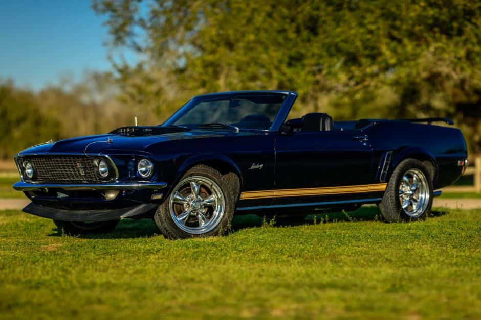 1969 Ford Mustang 1969-1973 sold for $31,750