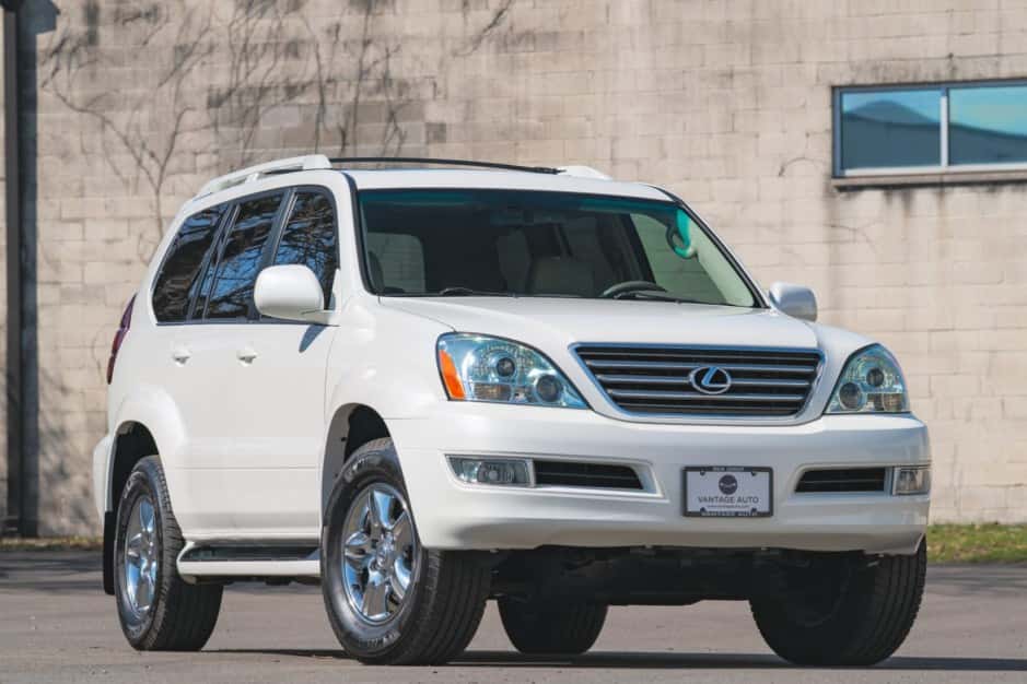 2007 Lexus GX sold for $27,327
