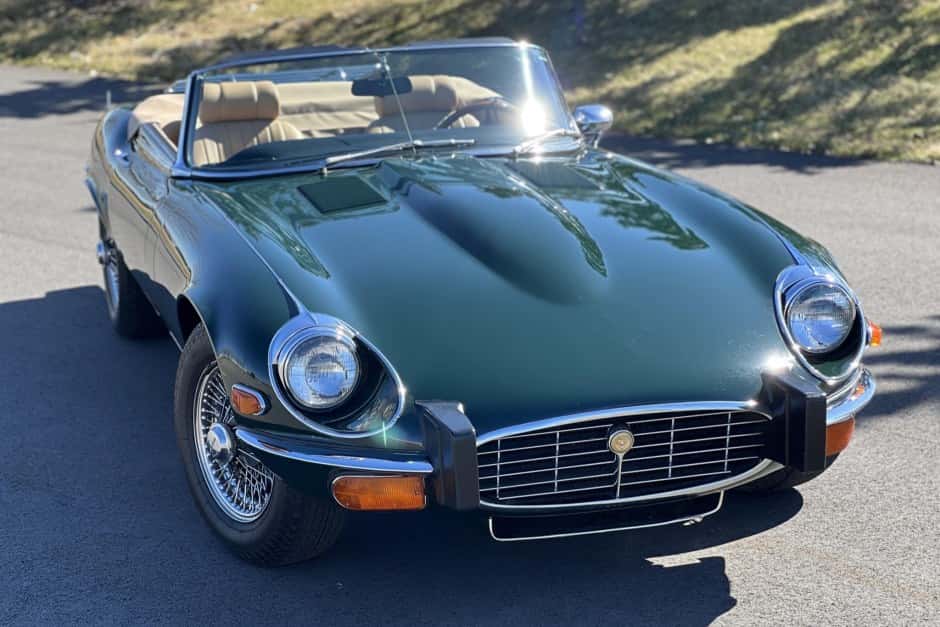 1974 Jaguar XKE Series III sold for $110,000