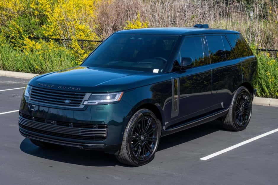 2025 Land Rover Range Rover L460 sold for $205,000