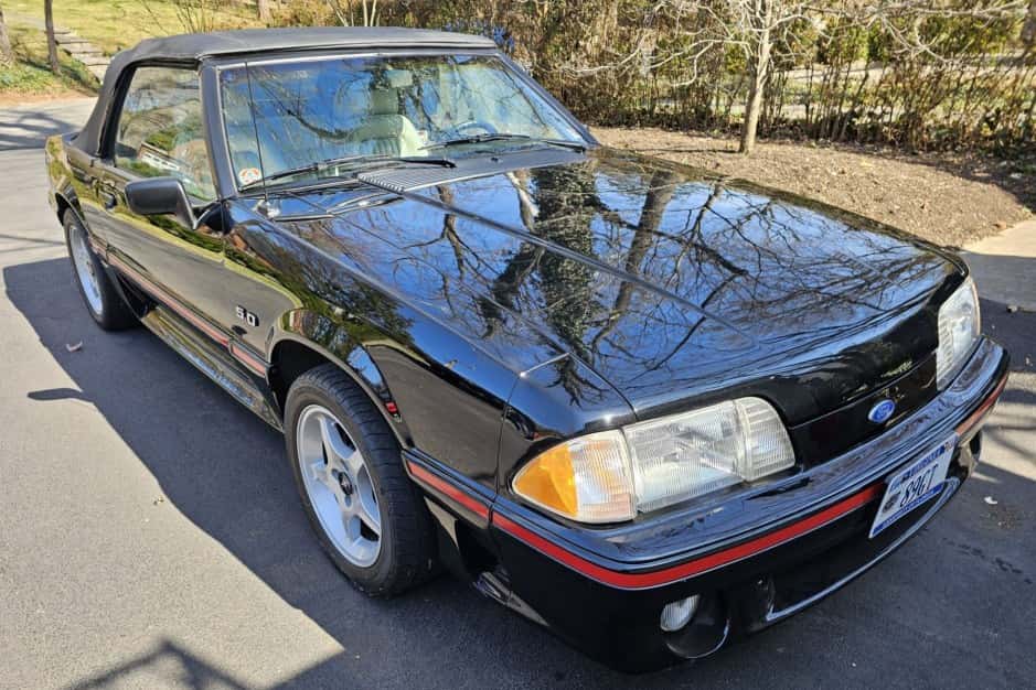1989 Ford Fox-Body Mustang sold for $11,500
