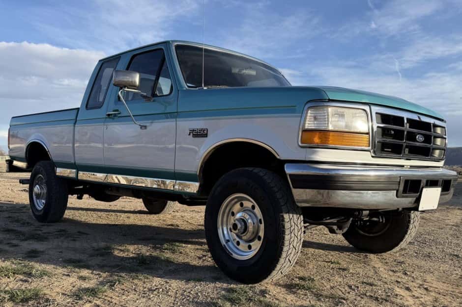 1996 Ford F-Series 1992-1997 sold for $19,750