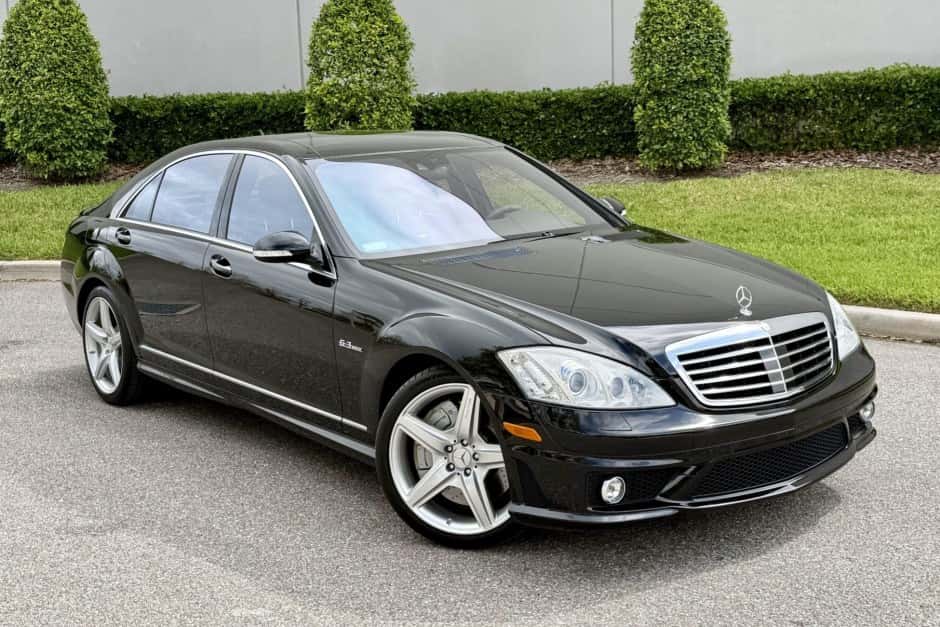 2008 Mercedes-Benz W221 S-Class sold for $31,750