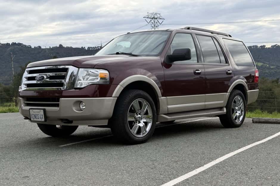 2010 Ford Expedition sold for $15,750