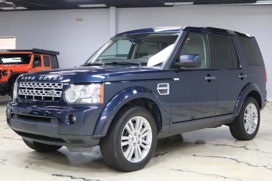 2011 Land Rover LR4 sold for $6,900