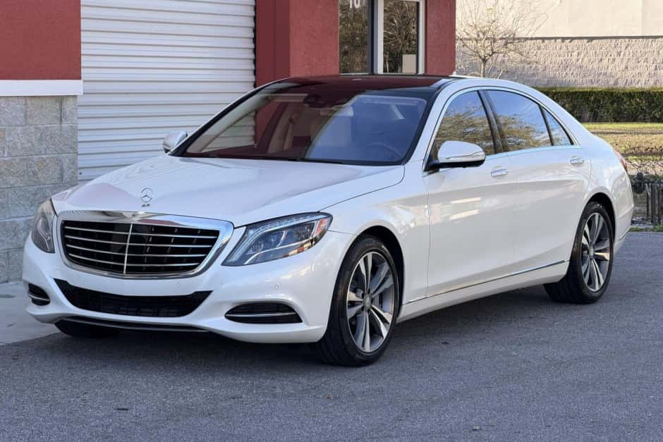 2015 Mercedes-Benz W222 S-Class sold for $24,250