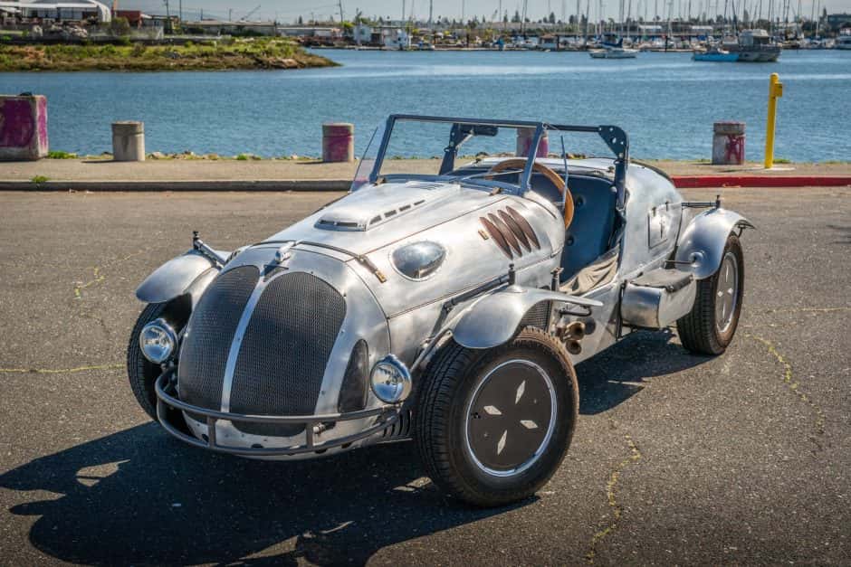 1986 Mitsubishi  sold for $10,000