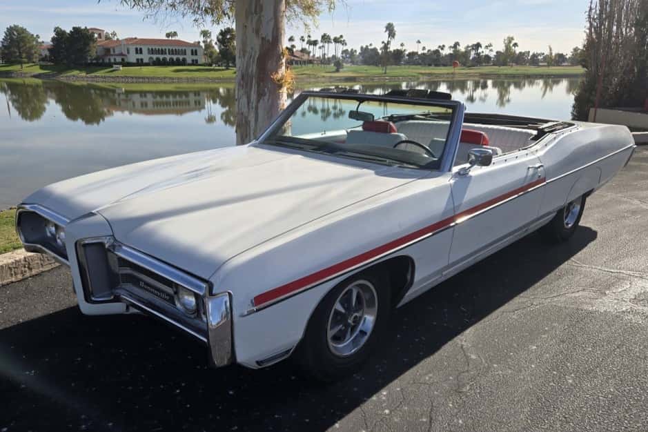 1969 Pontiac Bonneville sold for $7,500