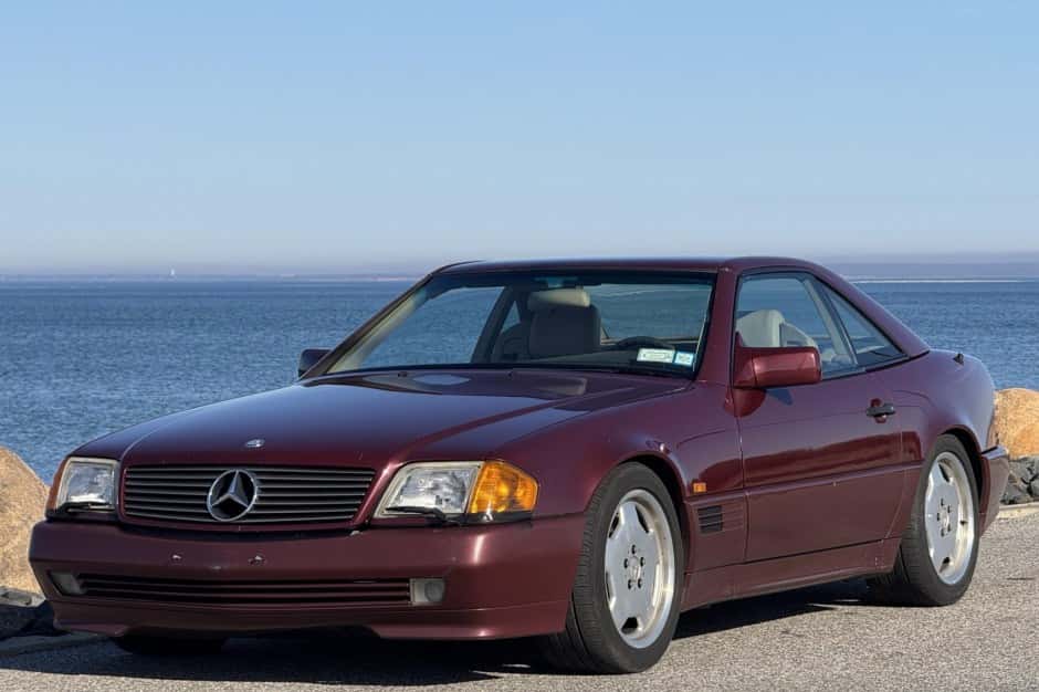 1992 Mercedes-Benz R129 SL sold for $7,800